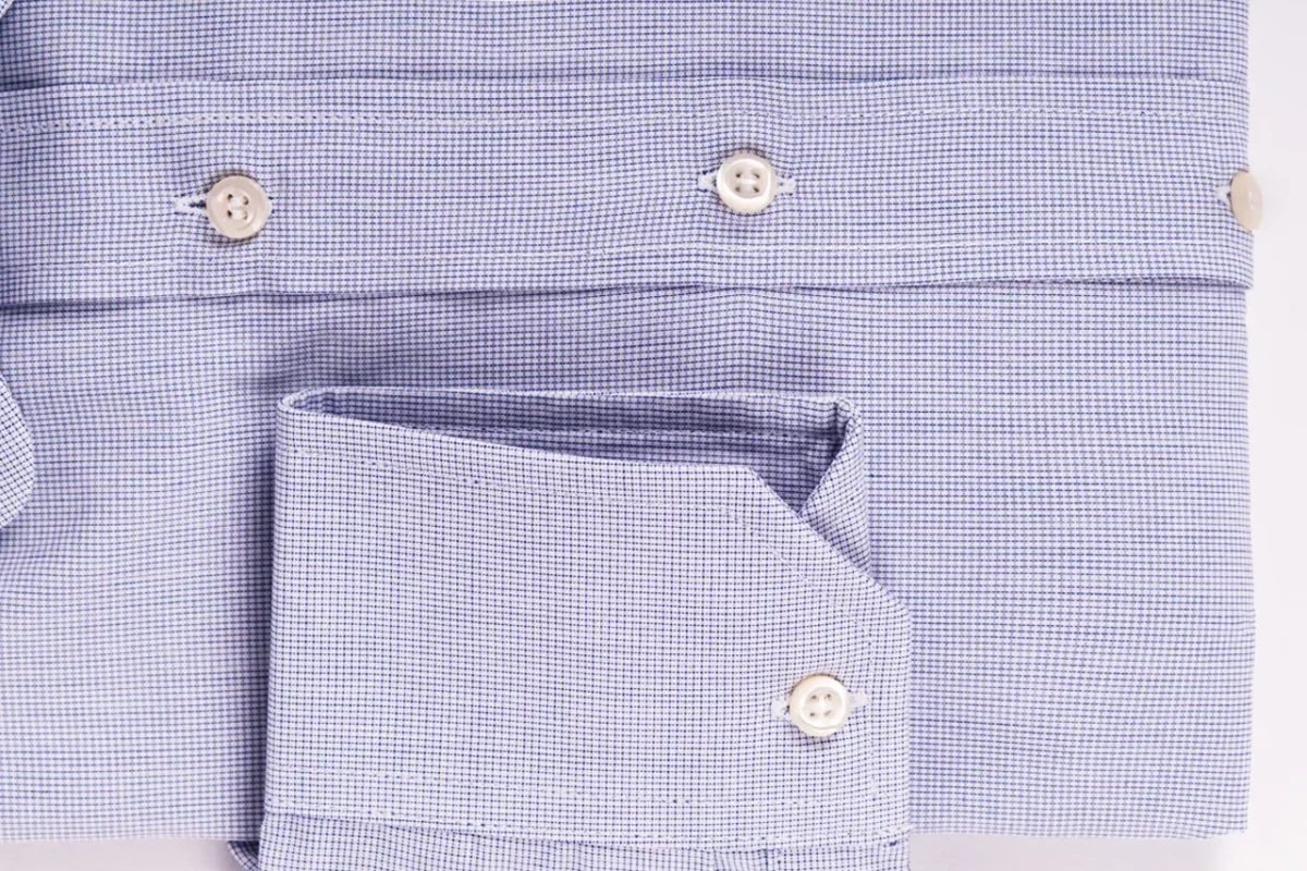 Camicia su misura tessuto Popeline microquadro blu