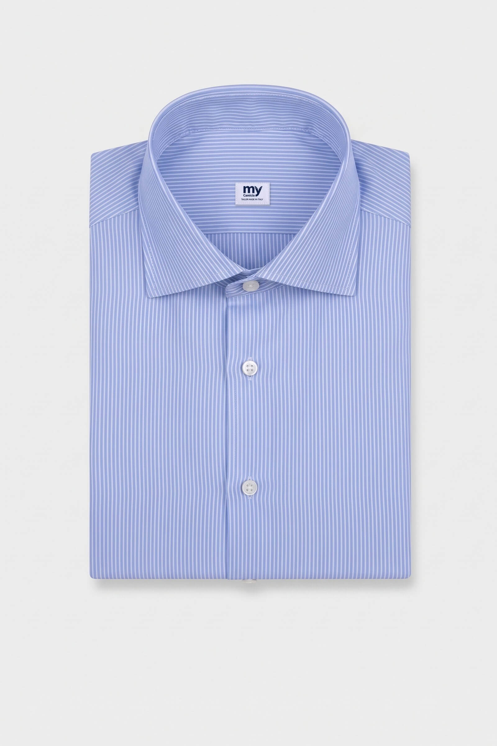 Camicia su misura Popeline Rigato Celeste Chiaro piegata con etichetta MyCamicia
