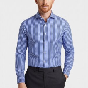Camicia su misura Twill Rigato Azzurro Pervinca indossata, vista frontale