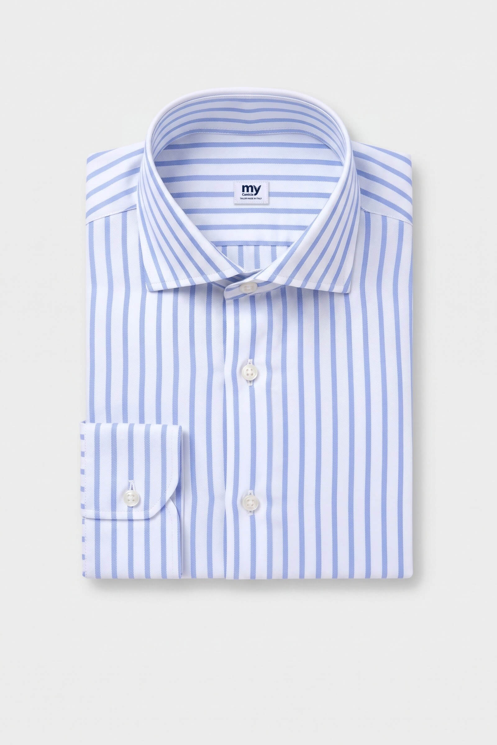 Camicia su misura Twill Rigato Largo Azzurro piegata con etichetta MyCamicia