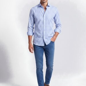 Camicia su misura Zephir Quadrettato Azzurro Chiaro in un look casual